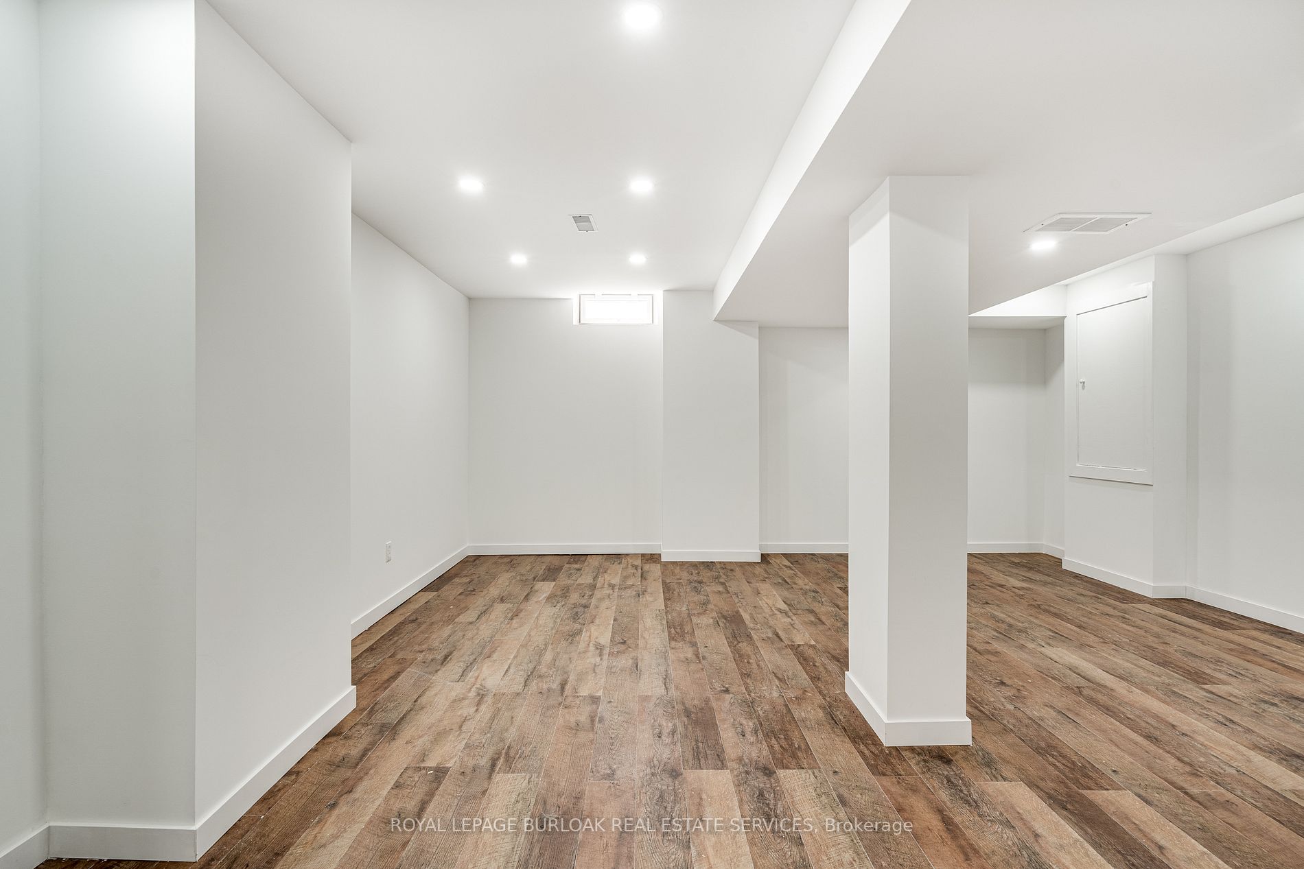 7 Southside Pl S, #14