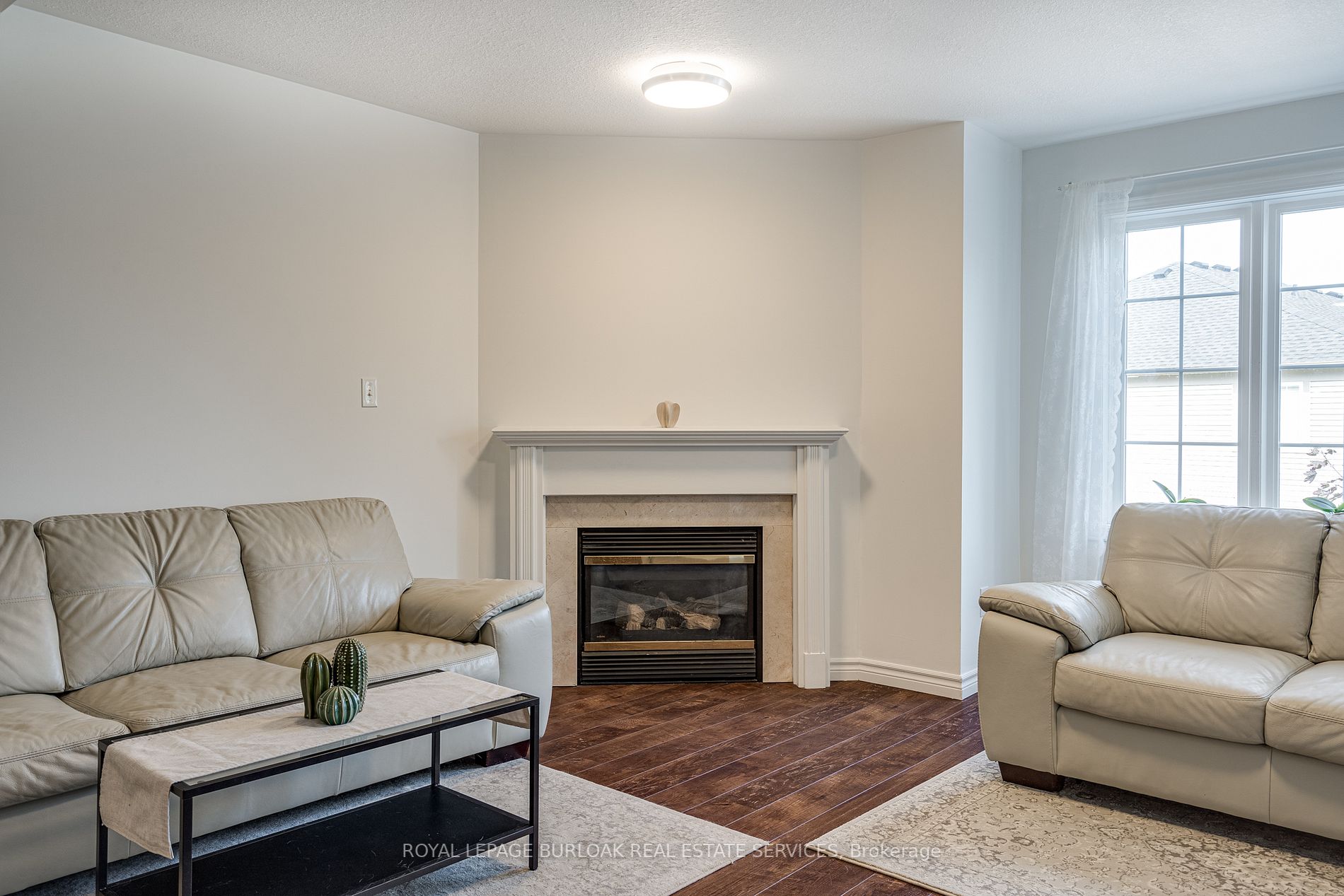 7 Southside Pl S, #14
