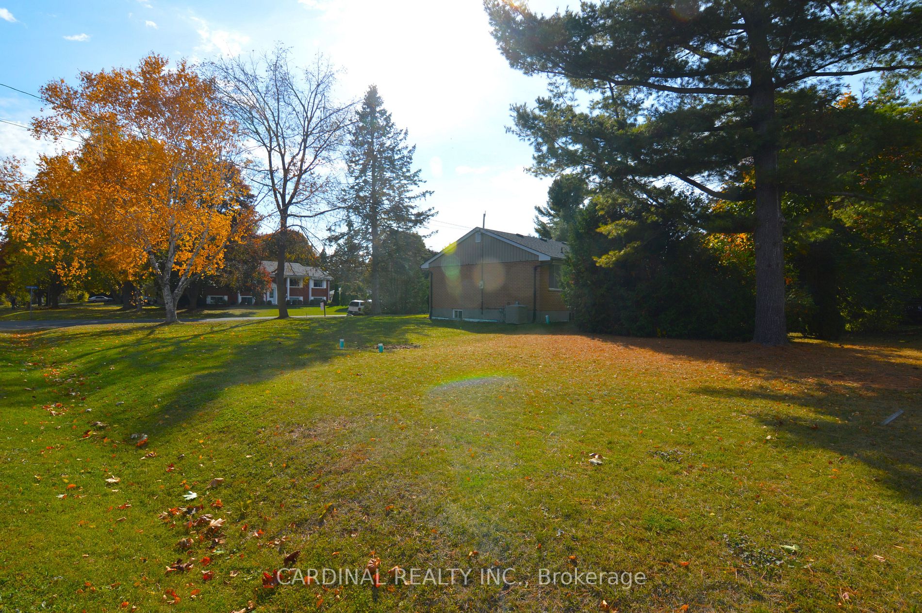 3 Chestnut Pl