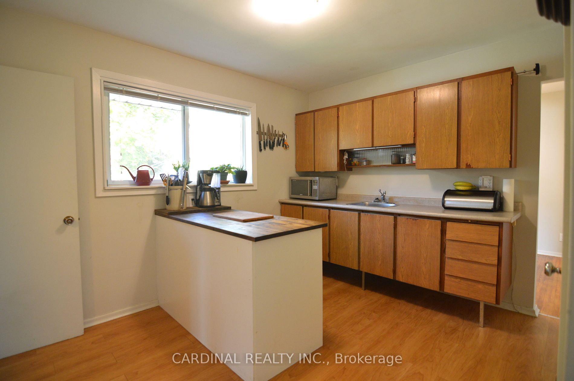 3 Chestnut Pl