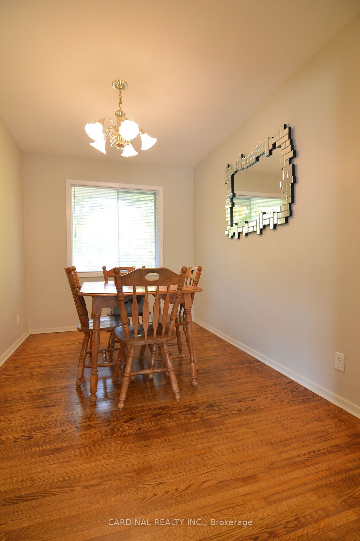 3 Chestnut Pl