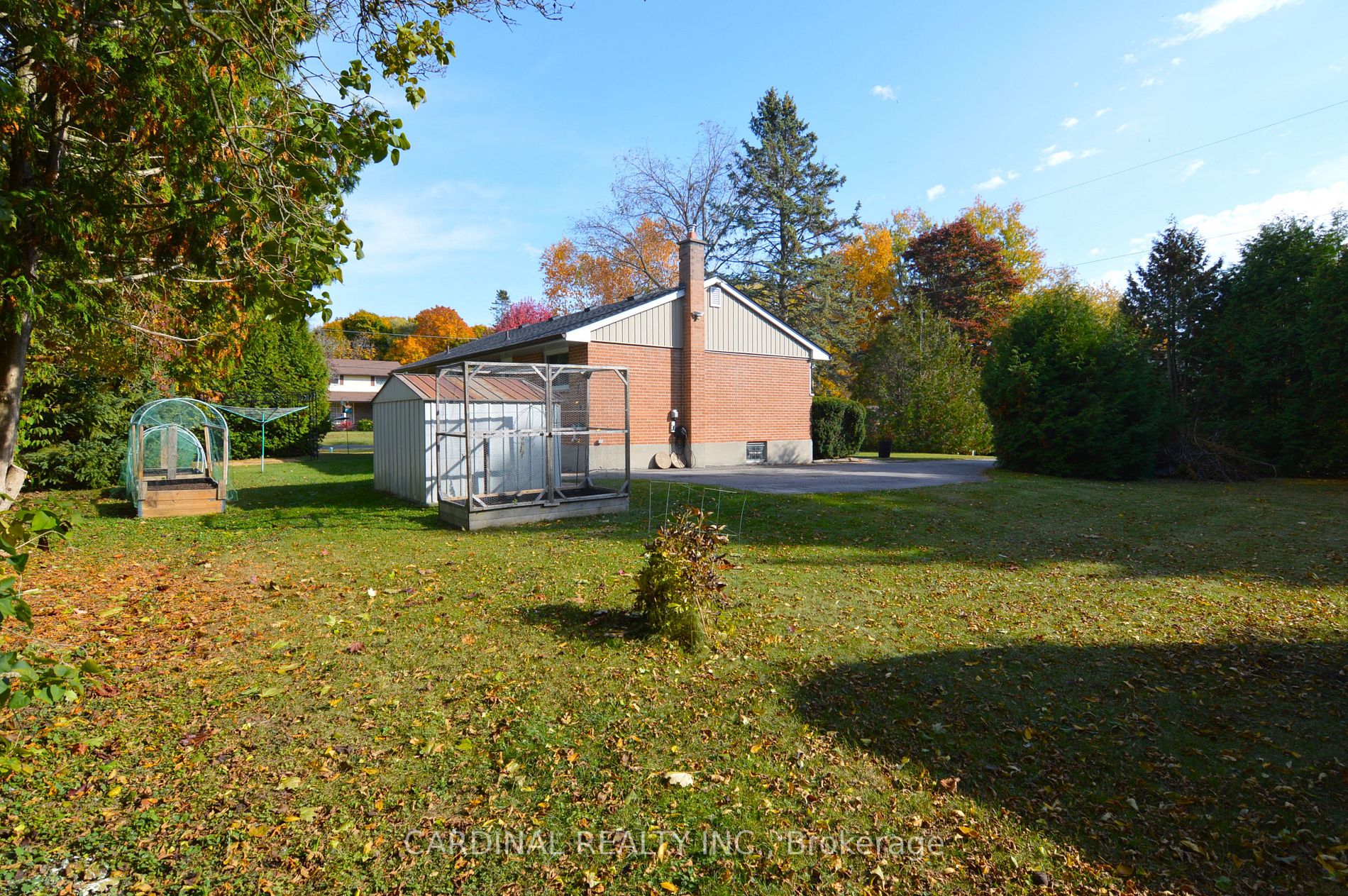 3 Chestnut Pl