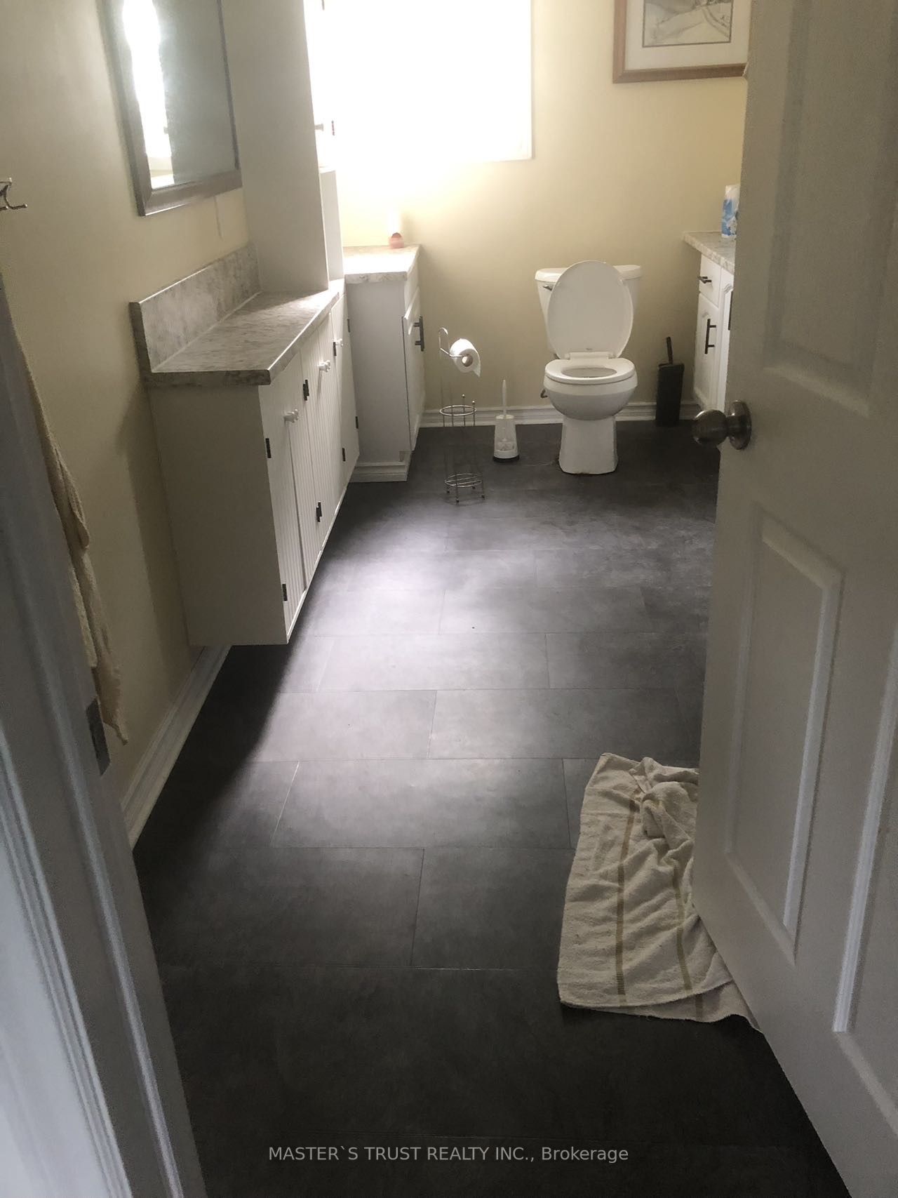4821 Duke Ave, #2 & 3