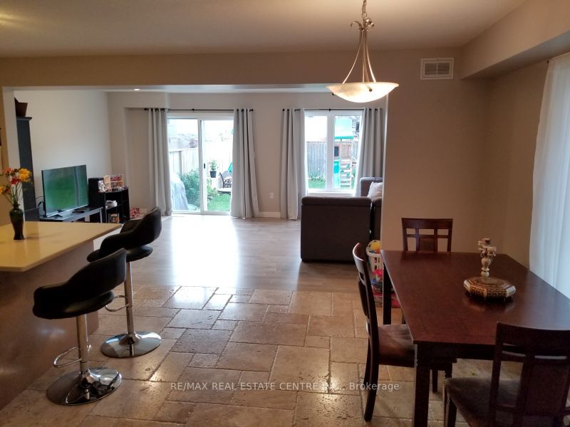 86 Couling Cres