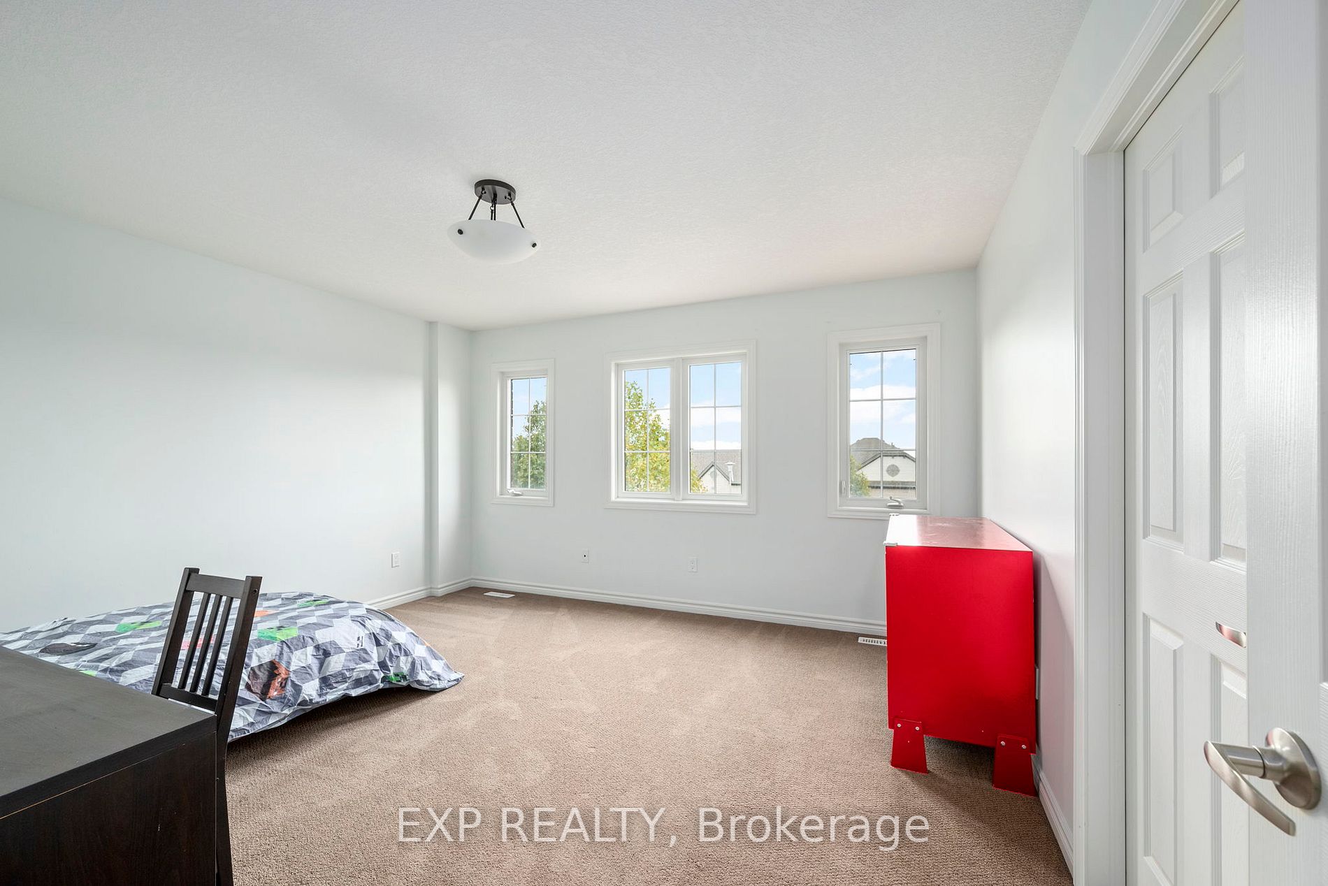 458 Blue Jay Dr, #6