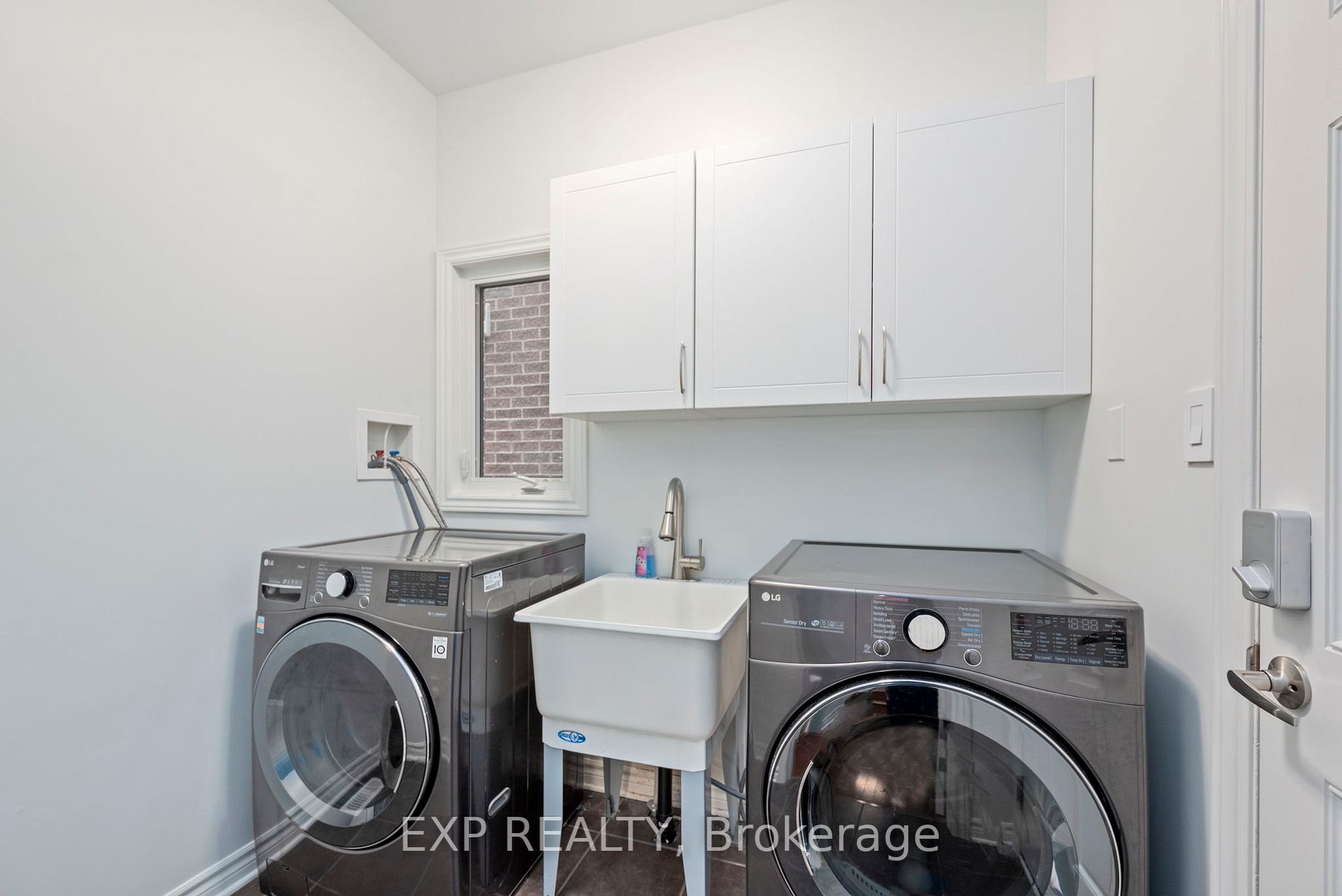 458 Blue Jay Dr, #6