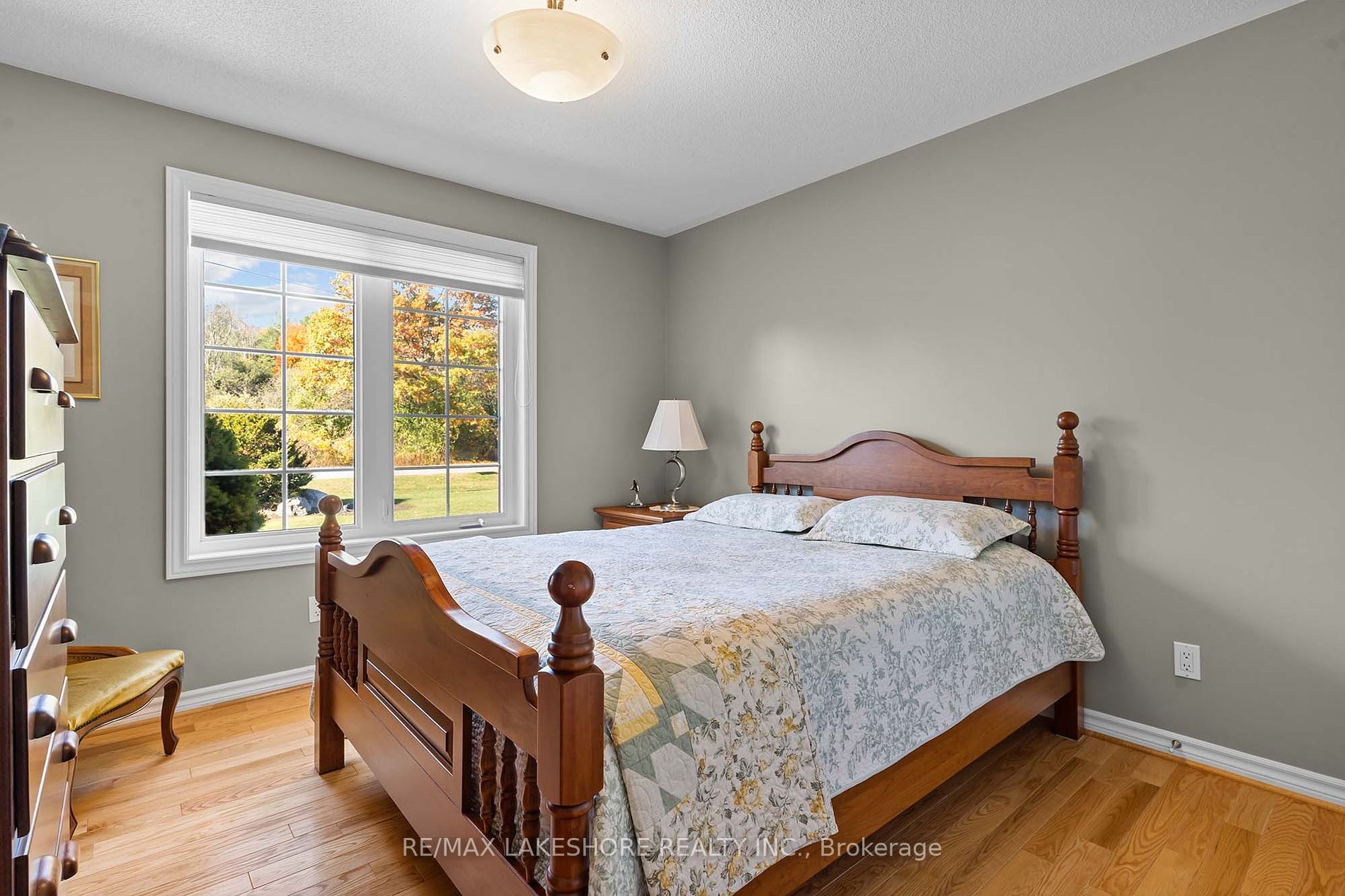 49 Skye Valley Dr