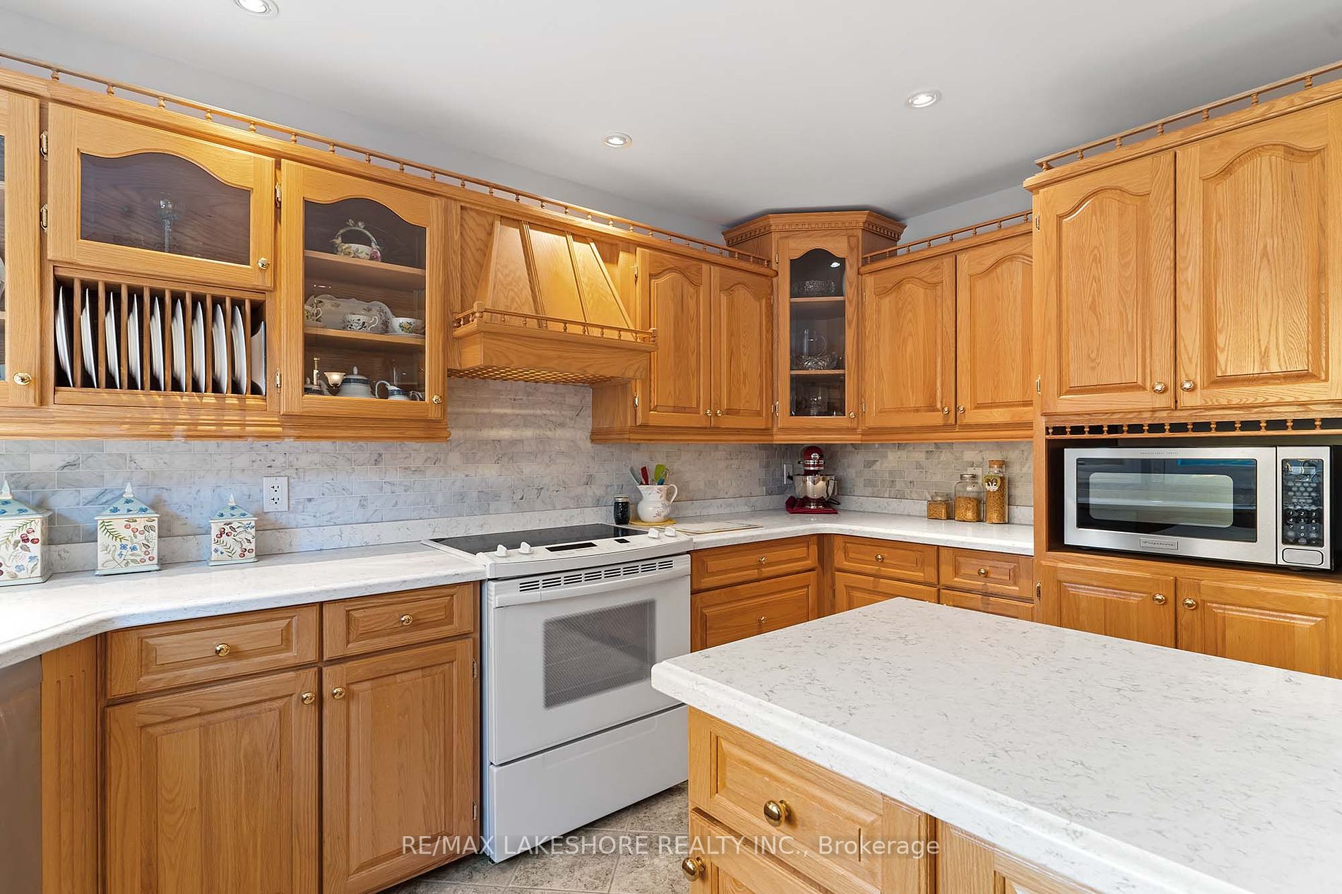 49 Skye Valley Dr