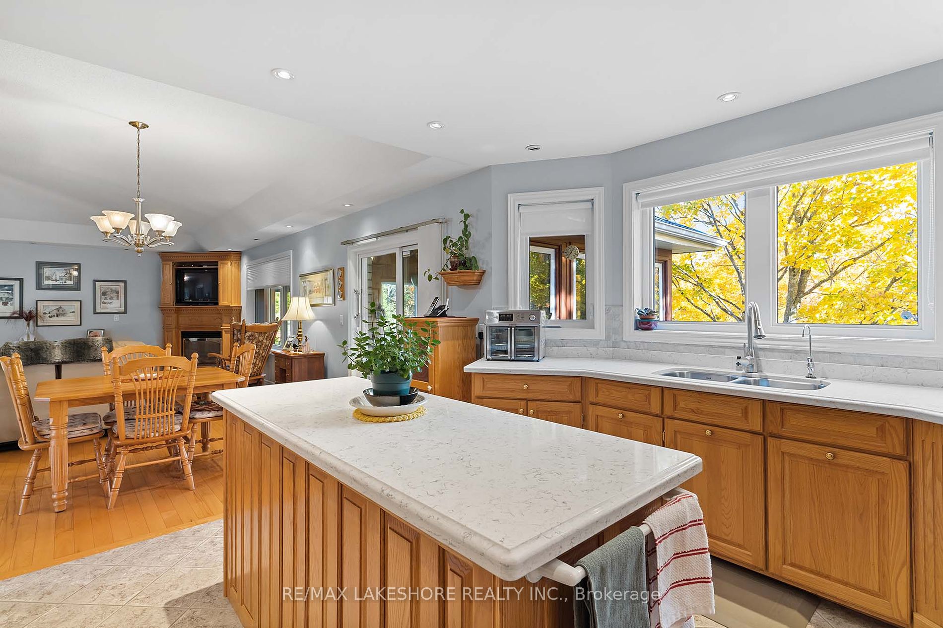 49 Skye Valley Dr