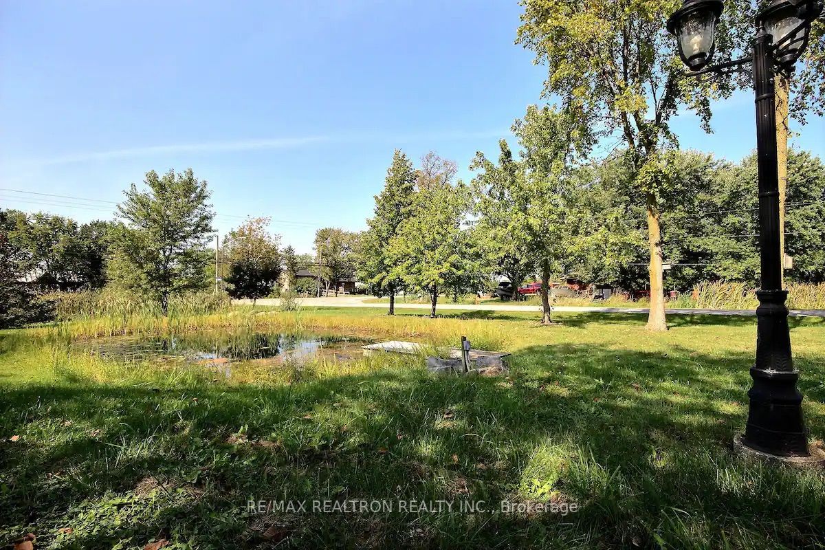 4118 Detenbeck Rd