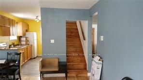 16 Cluxton St