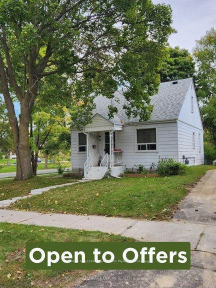 16 Cluxton St