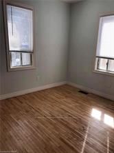 16 Cluxton St
