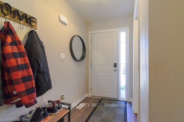 60 Canterbury Drive, #12