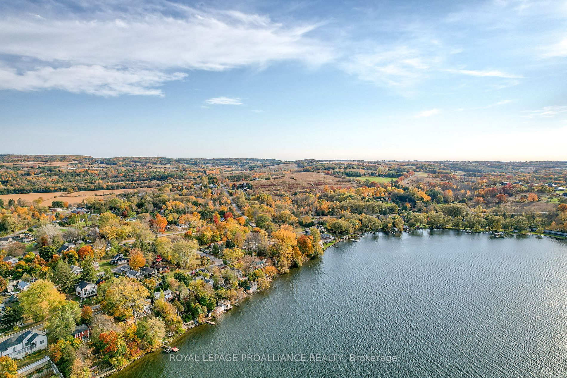 5421 Lakeshore Dr