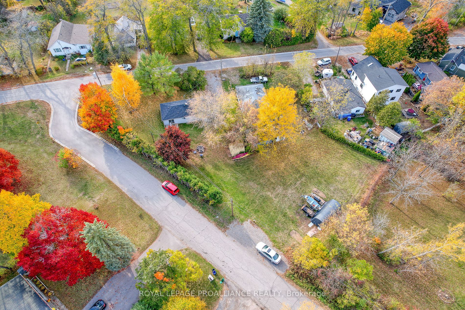 5421 Lakeshore Dr