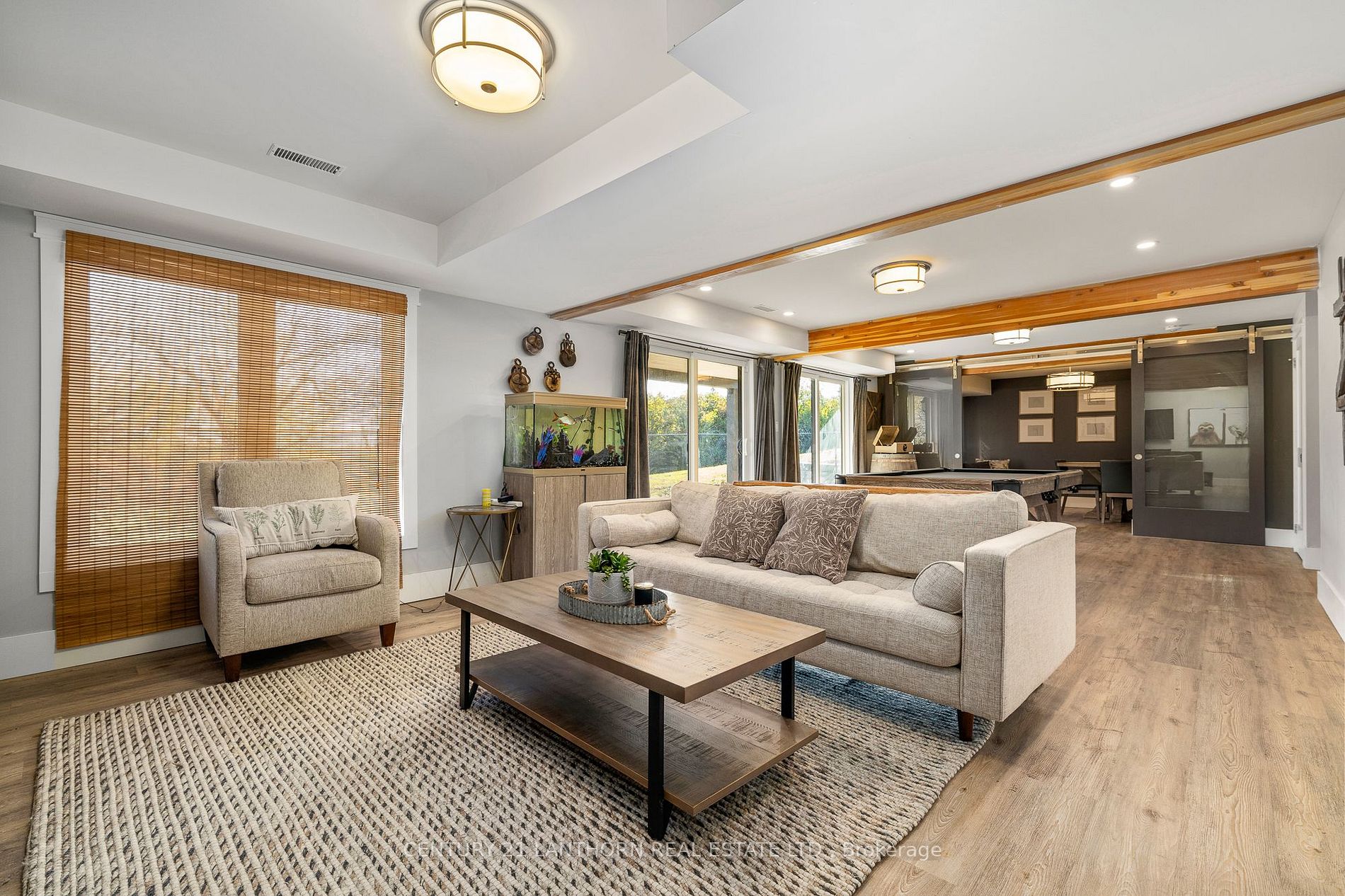 19009 Loyalist Pkwy