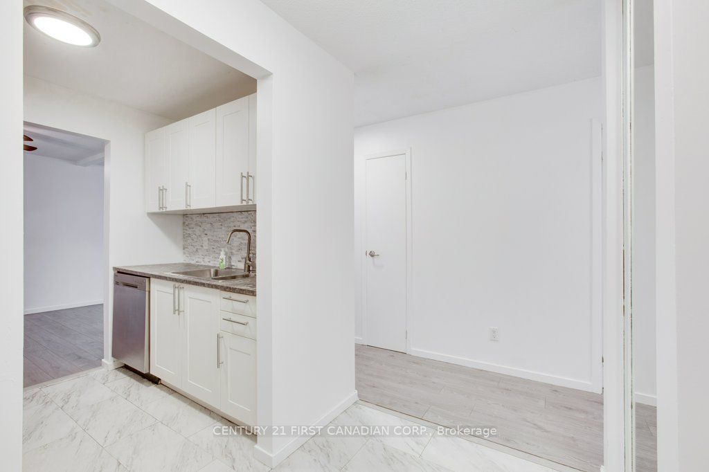 130 Conway Dr, #107