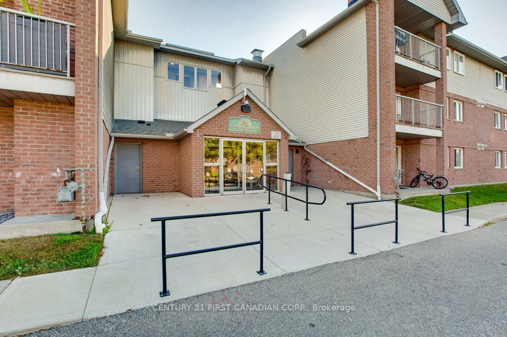 130 Conway Dr, #107