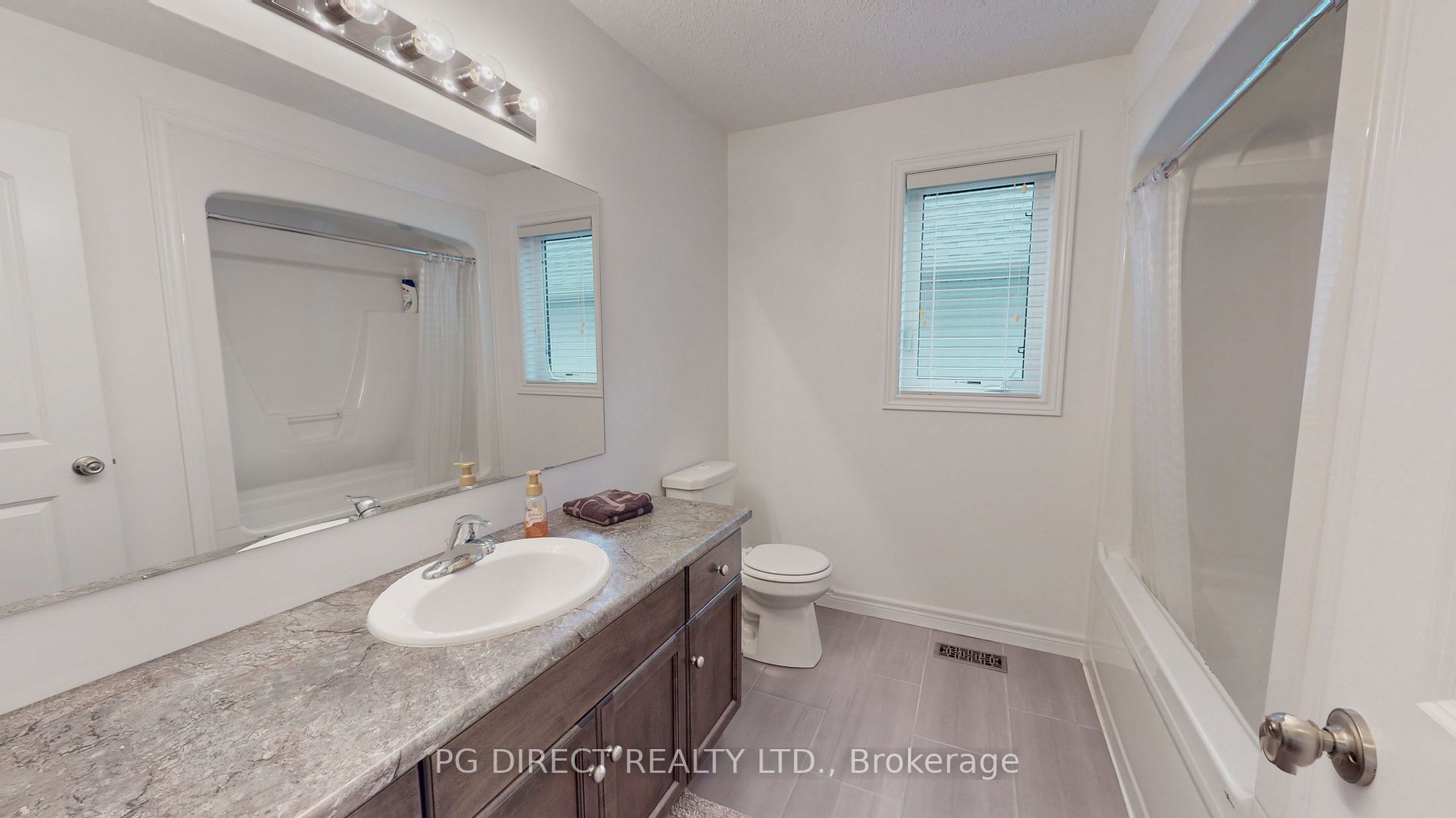 82 Marshall Dr