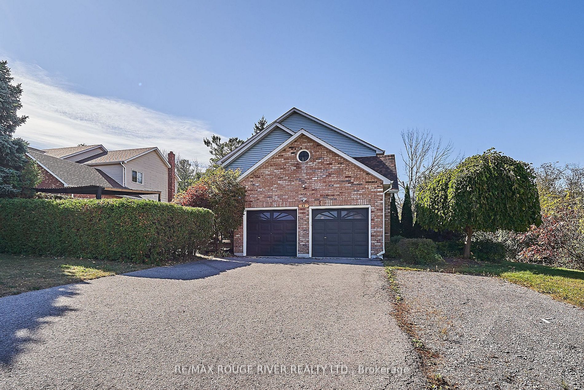 41 Ravine Dr