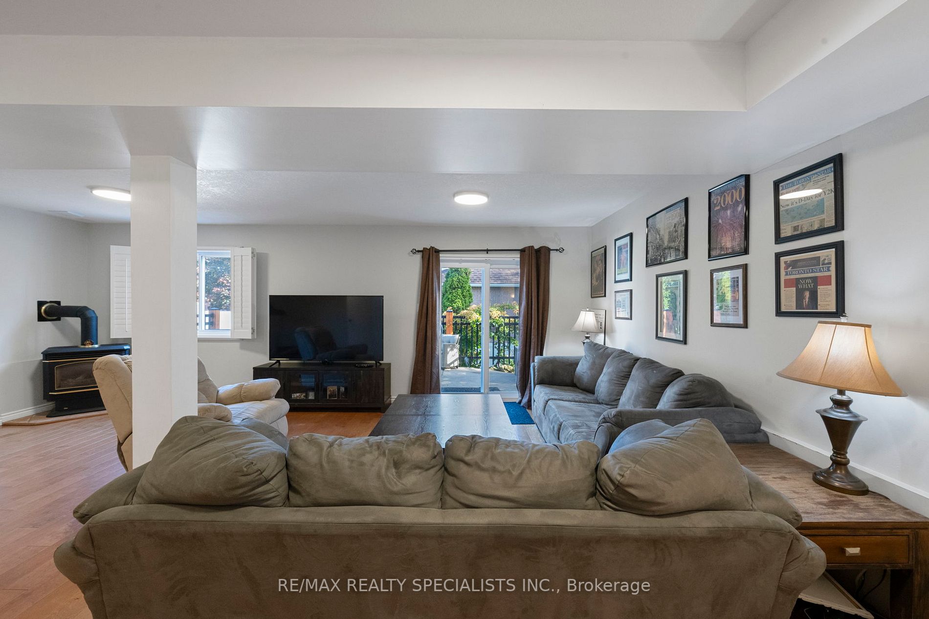 411 Auden Rd
