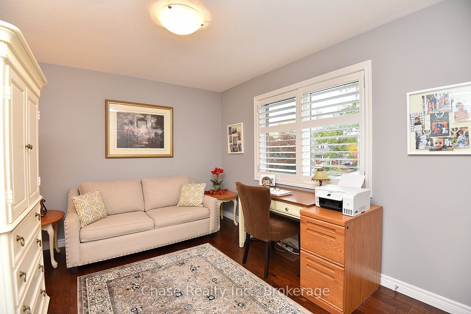 44 Flamboro St, #8