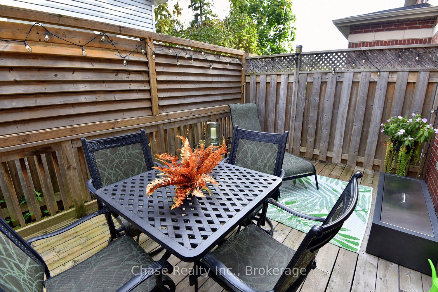 44 Flamboro St, #8