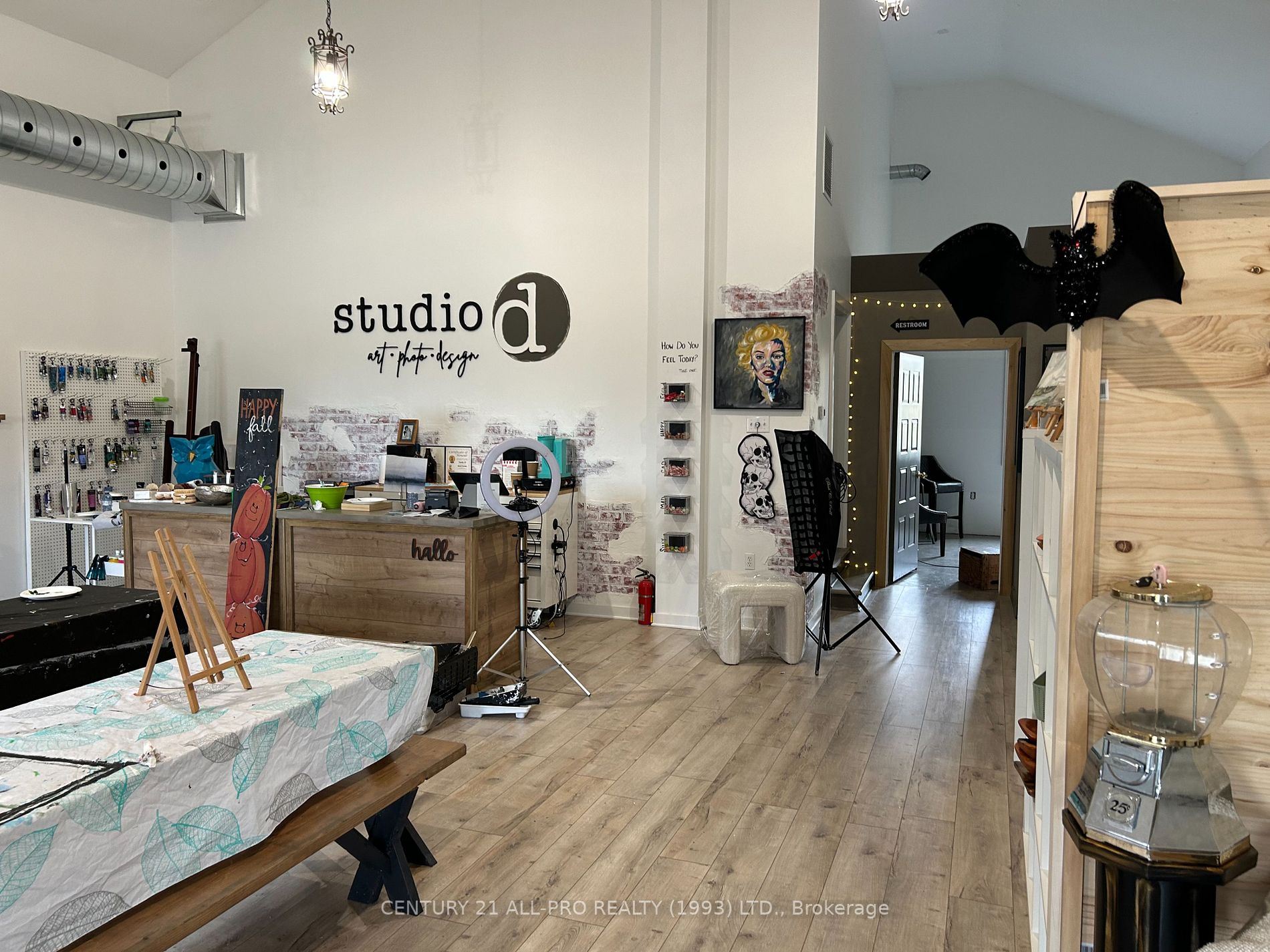 609 William St, #O