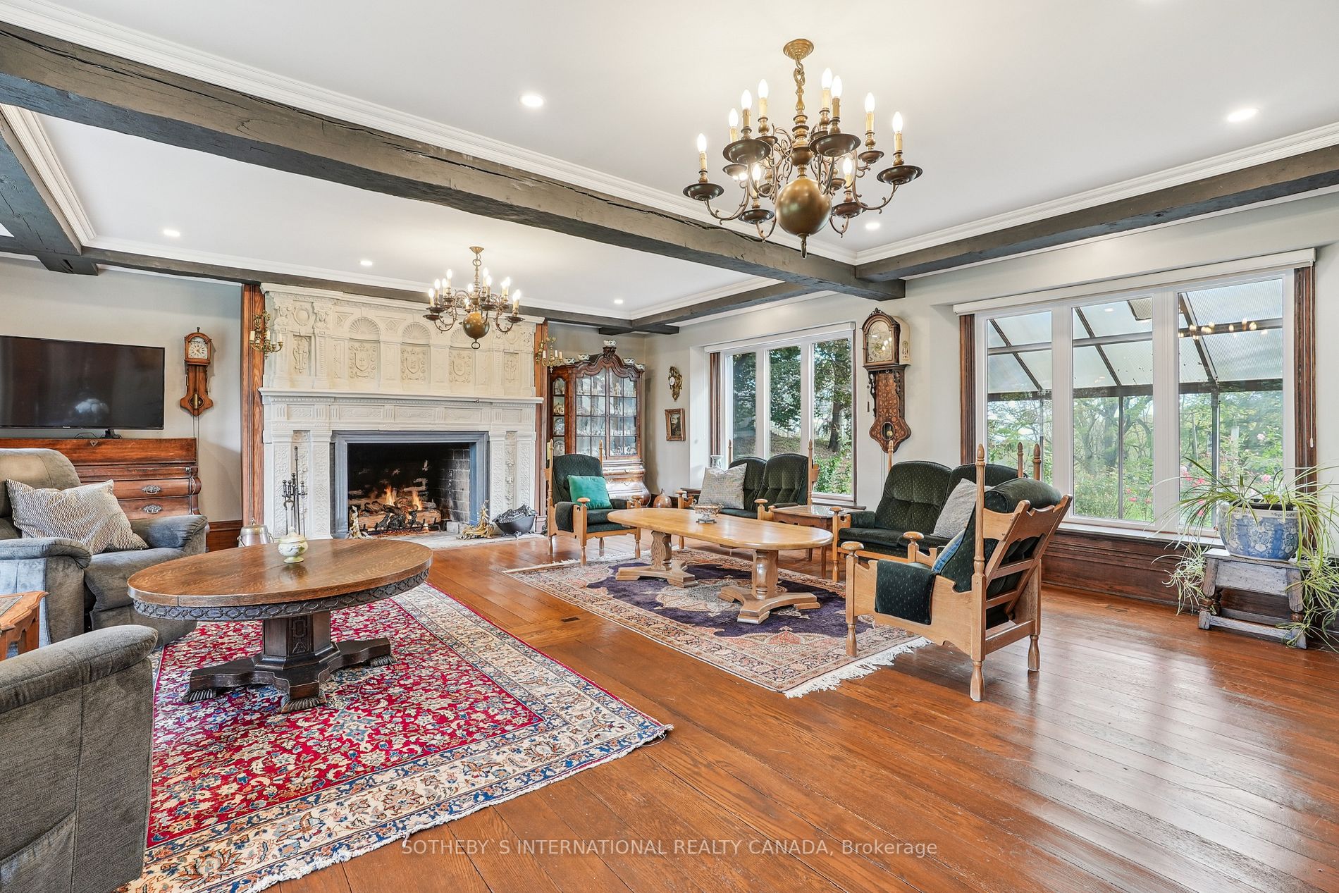 353 Sulphur Springs Rd