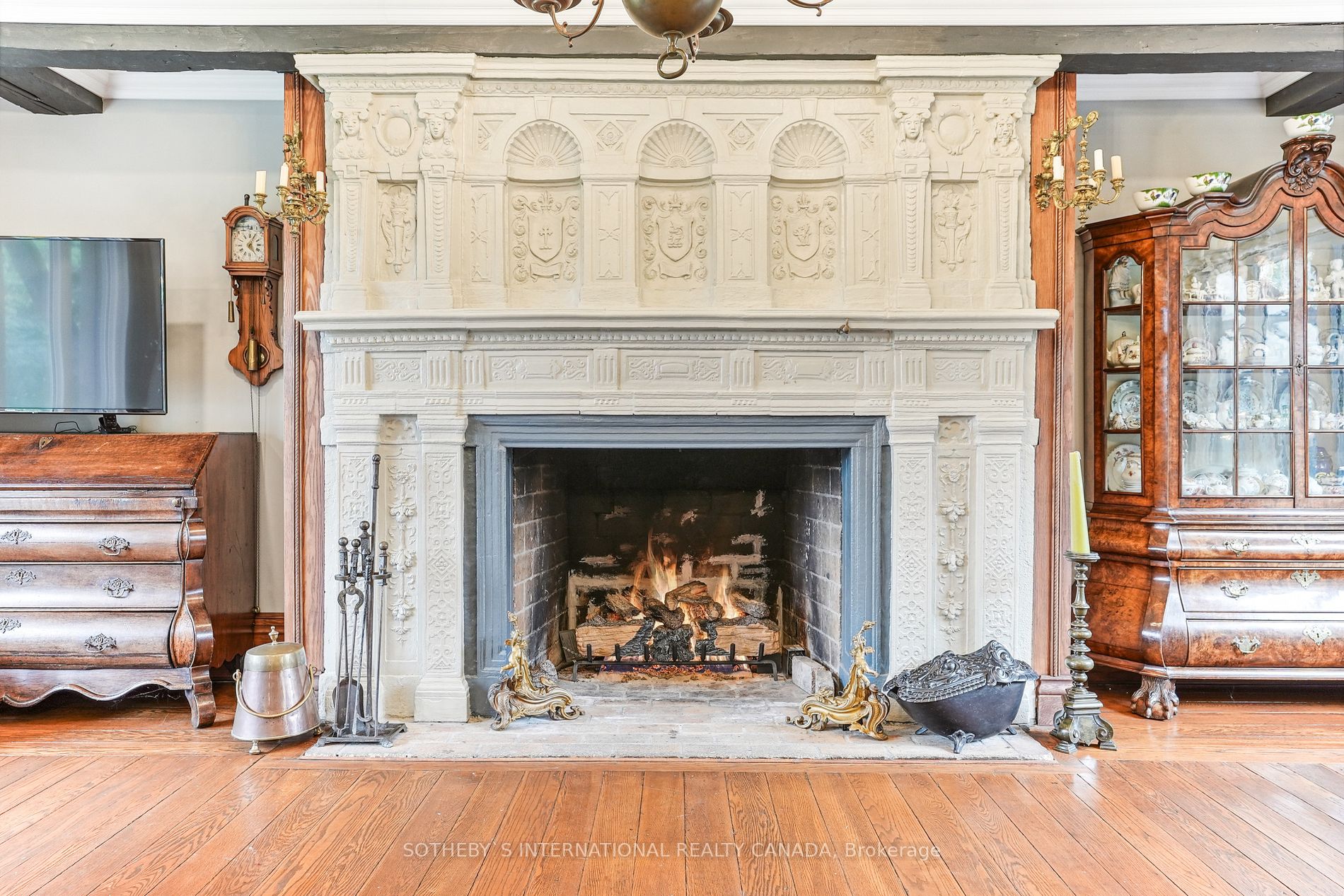 353 Sulphur Springs Rd
