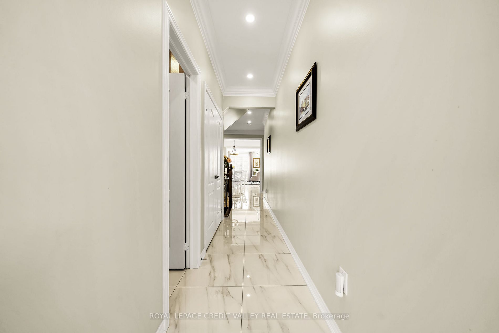 87 Westfield Cres