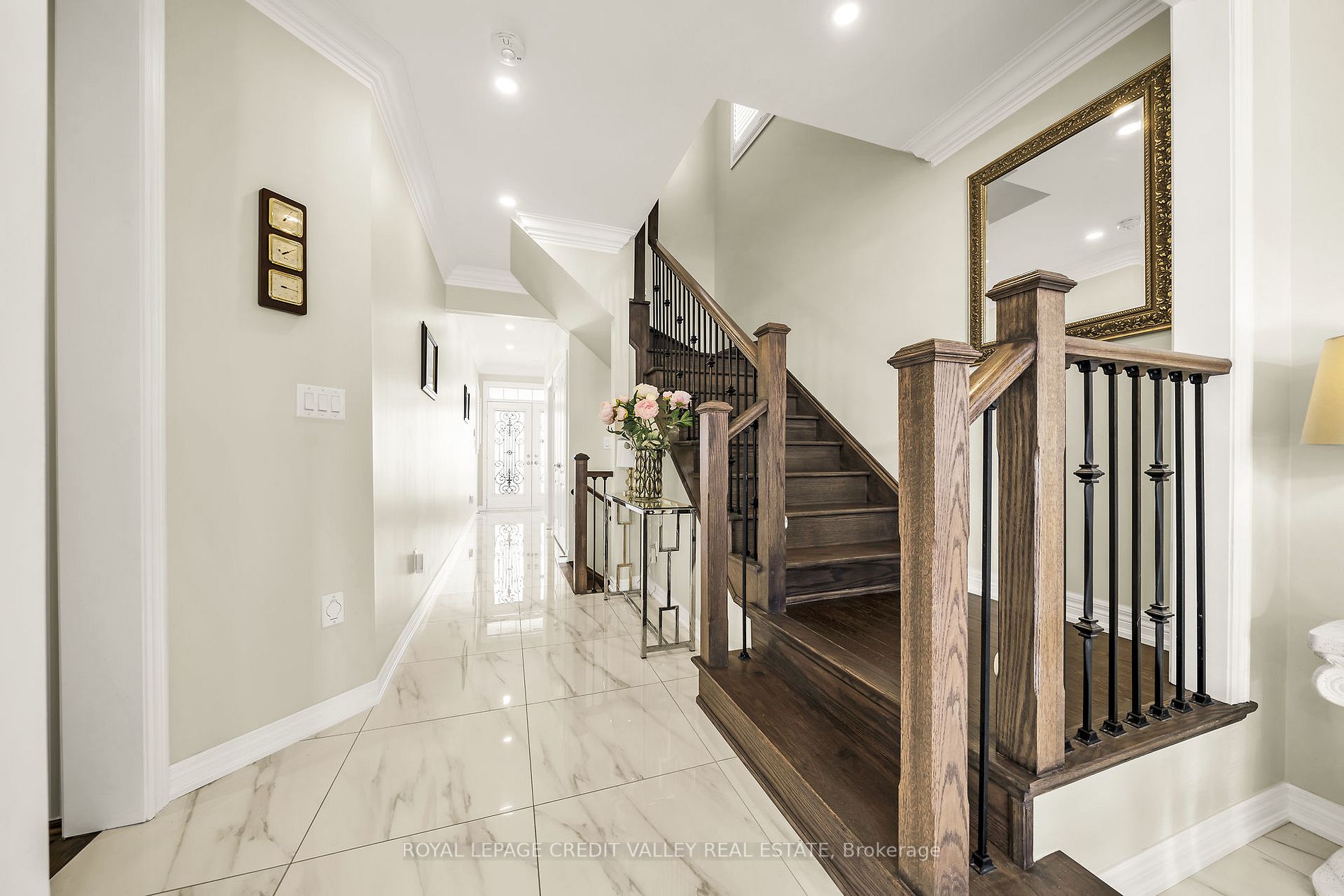 87 Westfield Cres