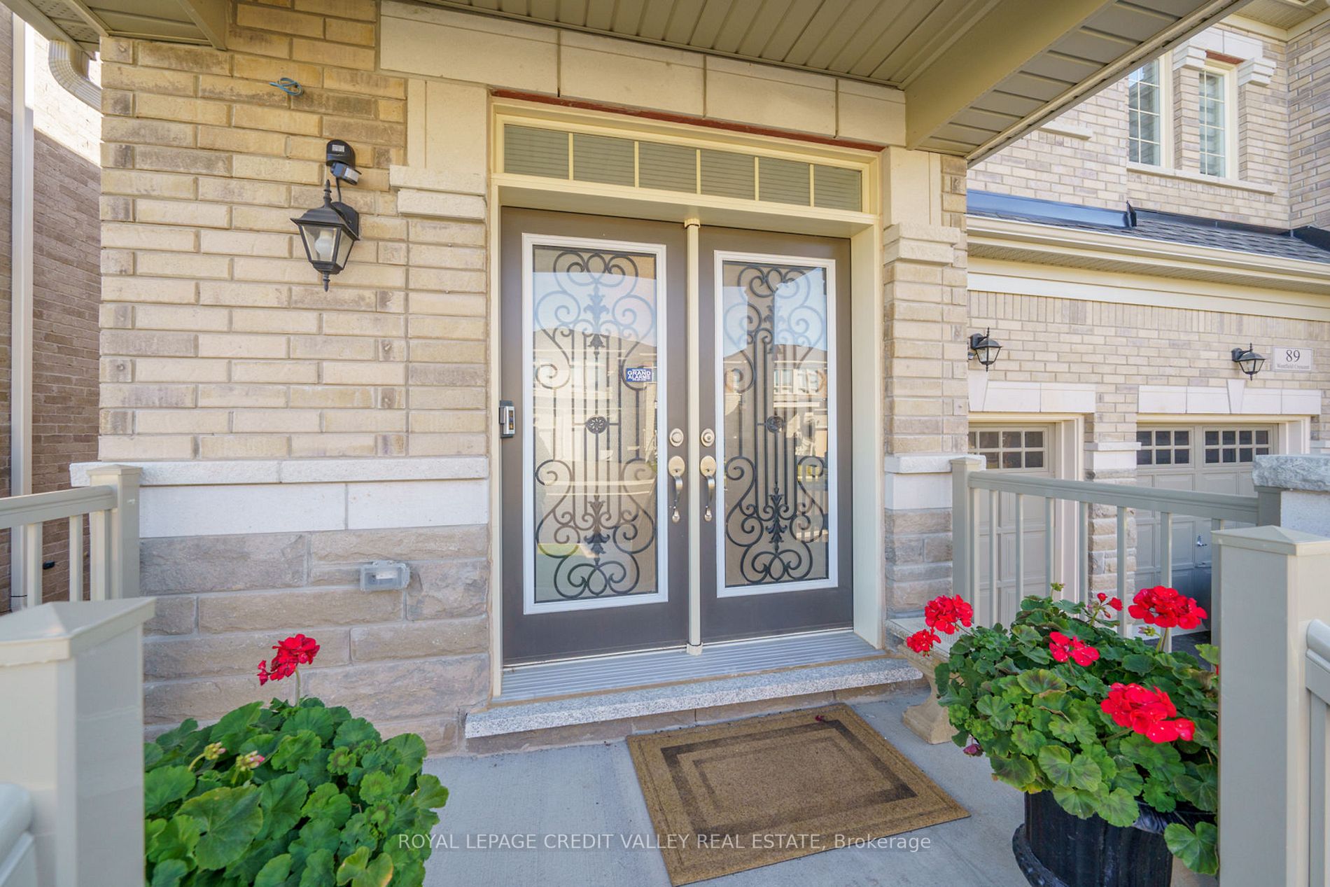 87 Westfield Cres