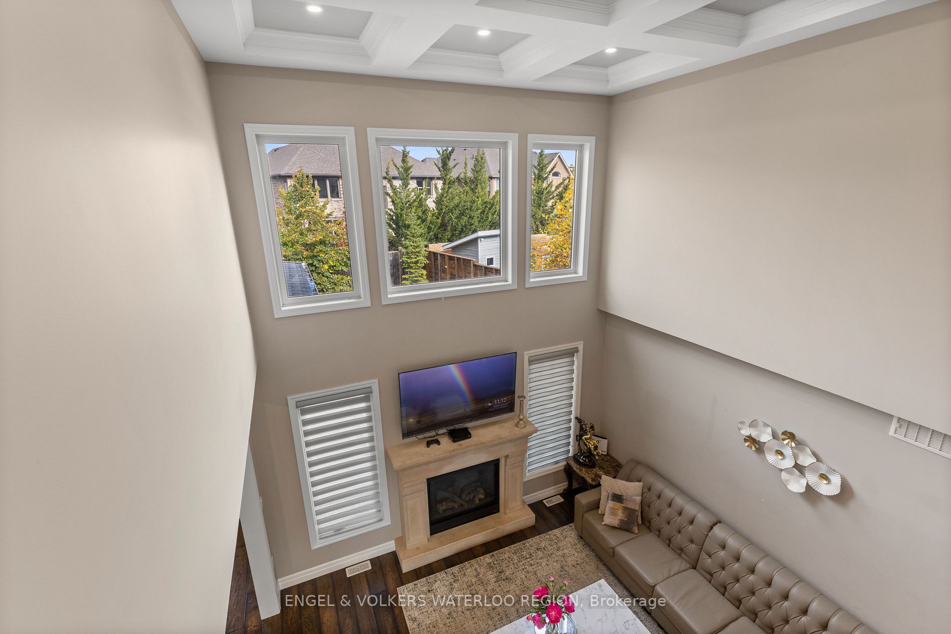 316 Deerfoot Tr