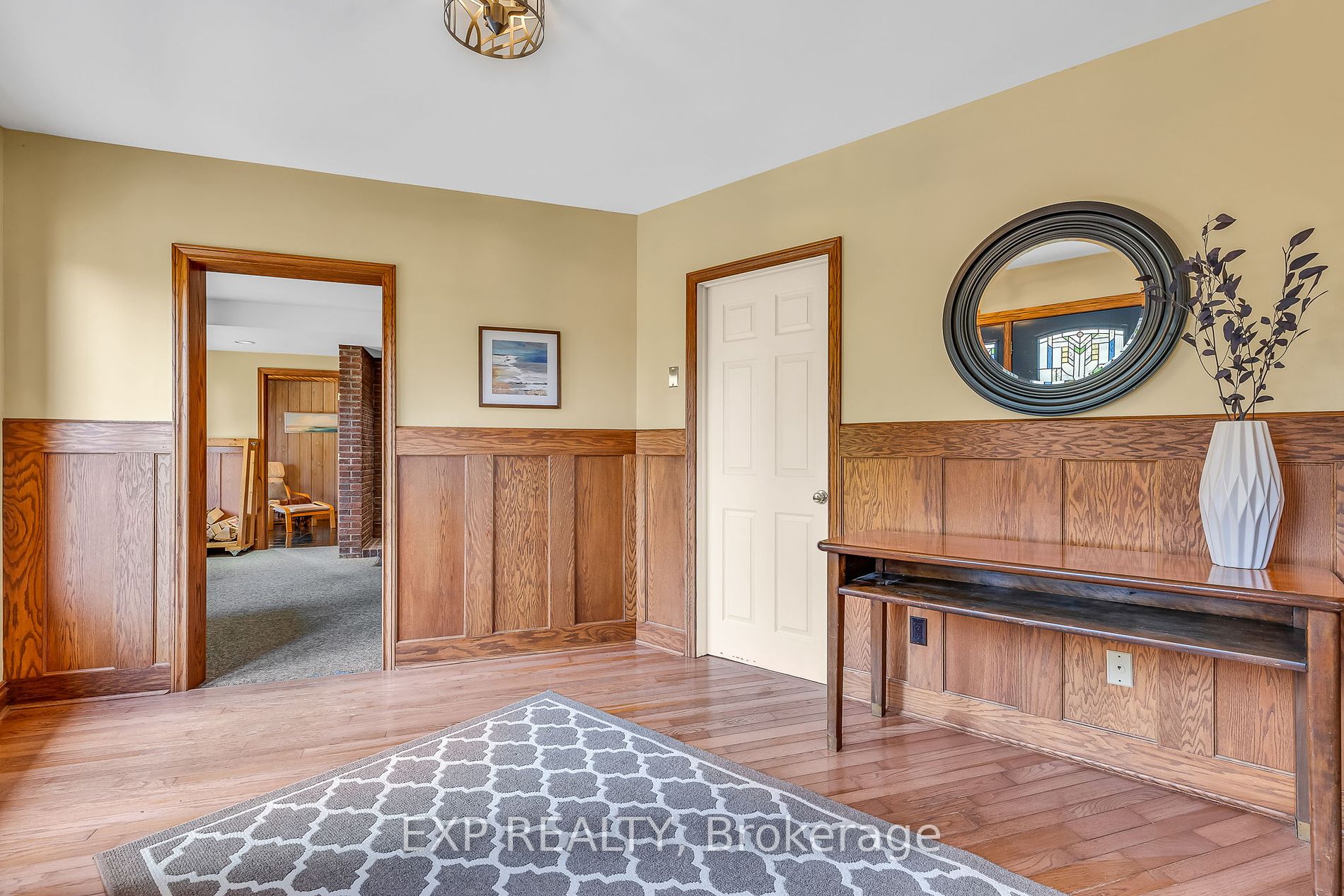 372 Broomfield Rd