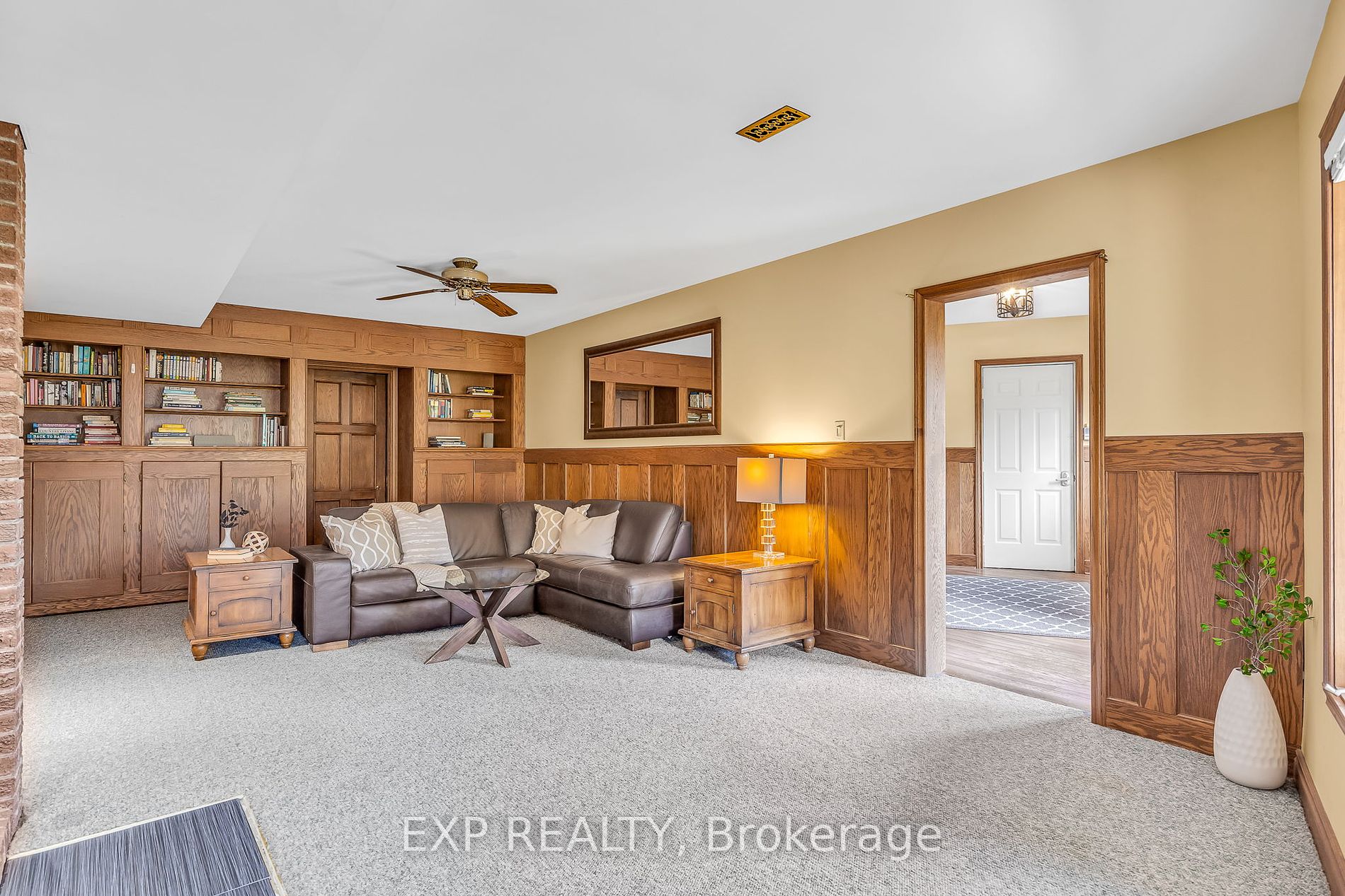 372 Broomfield Rd
