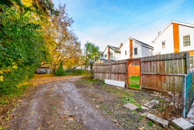 167 Adeline Street