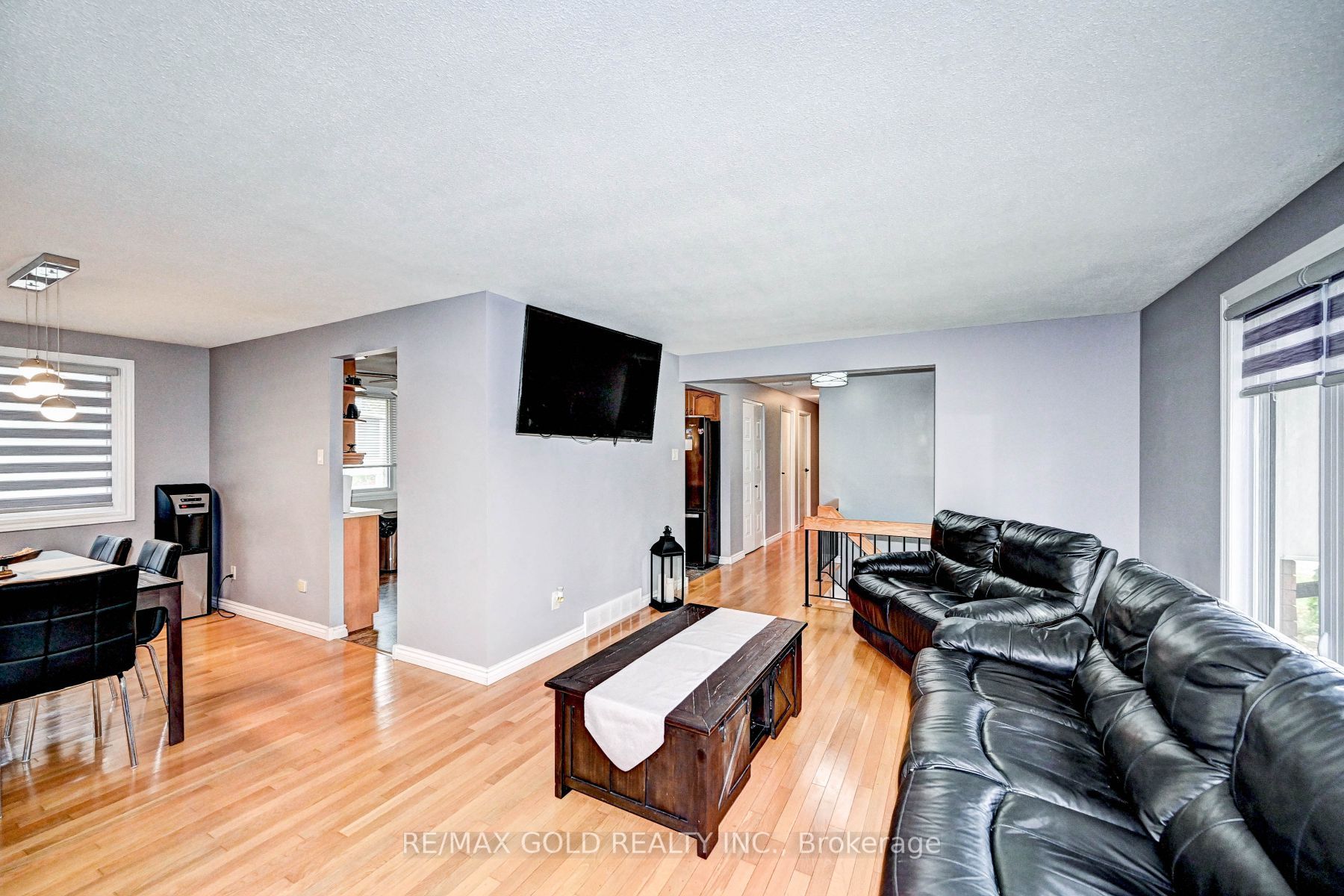288 Salisbury Ave