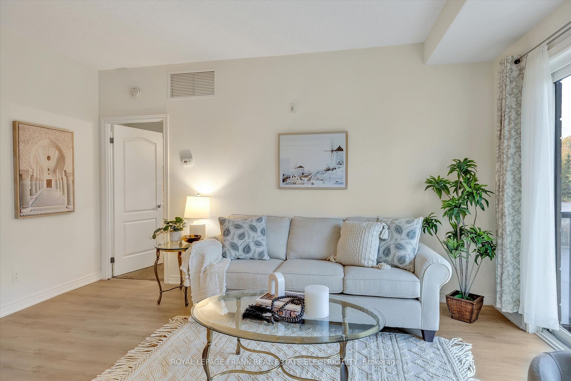 869 Clonsilla Ave, #113