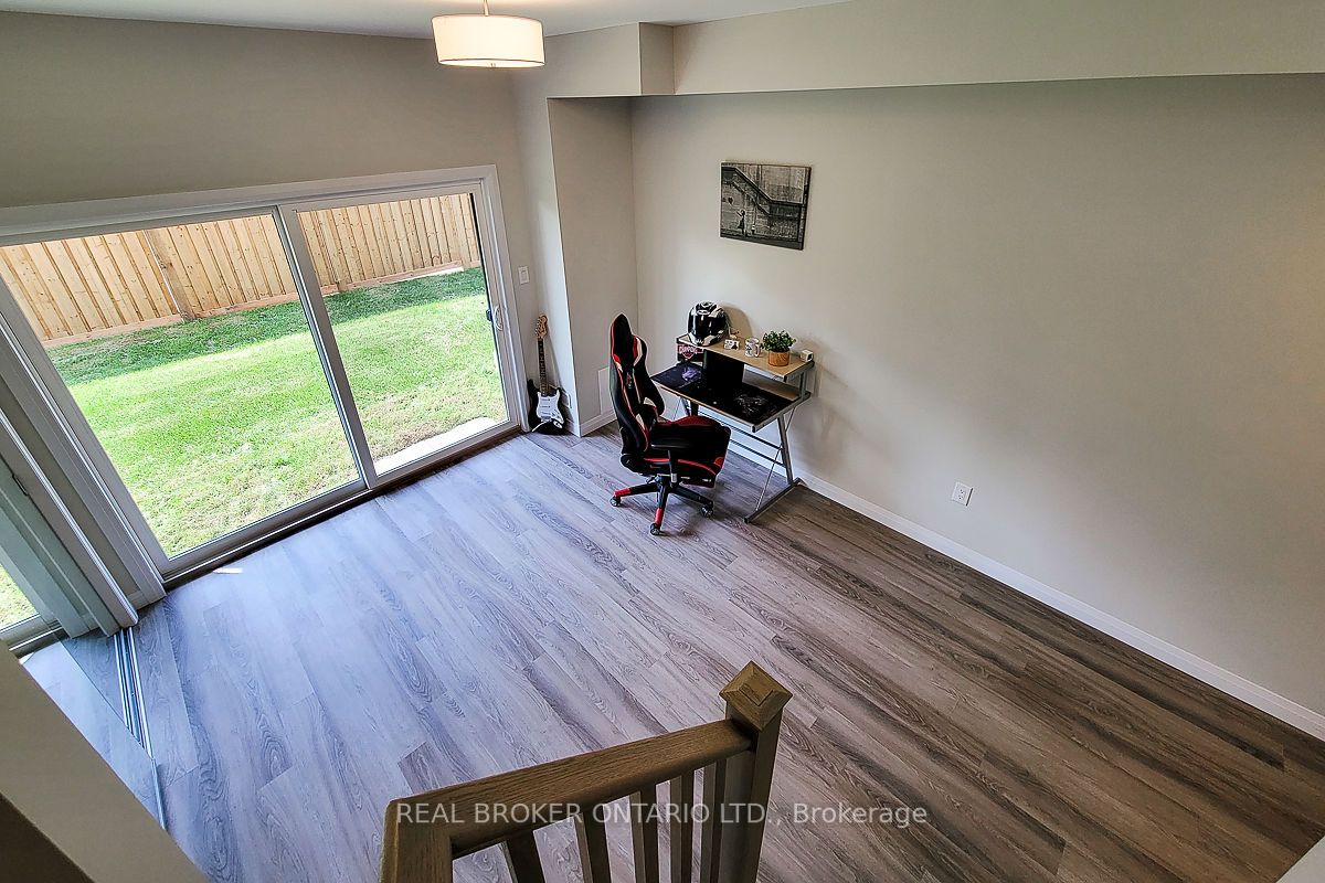 270 Melvin Avenue, #9