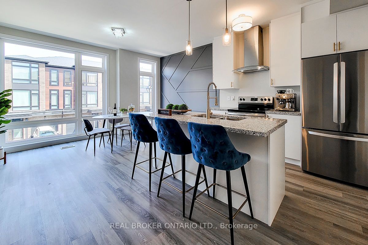 270 Melvin Avenue, #9