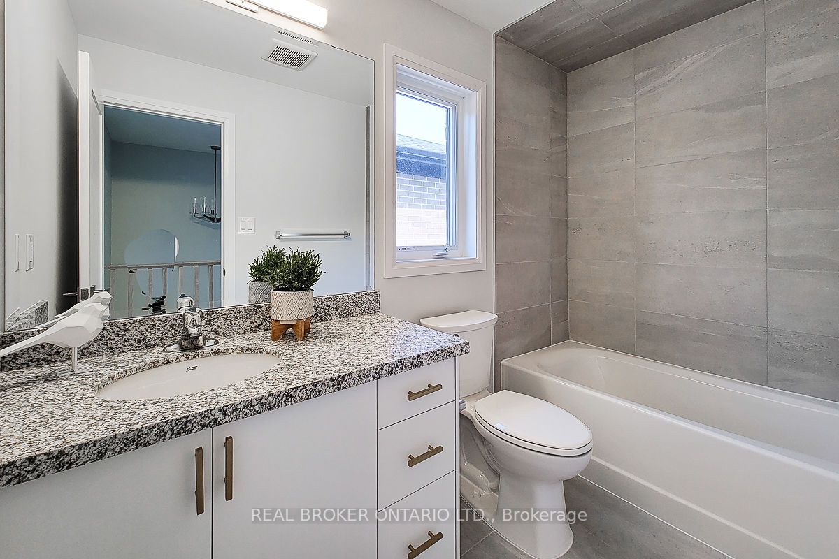 270 Melvin Avenue, #9