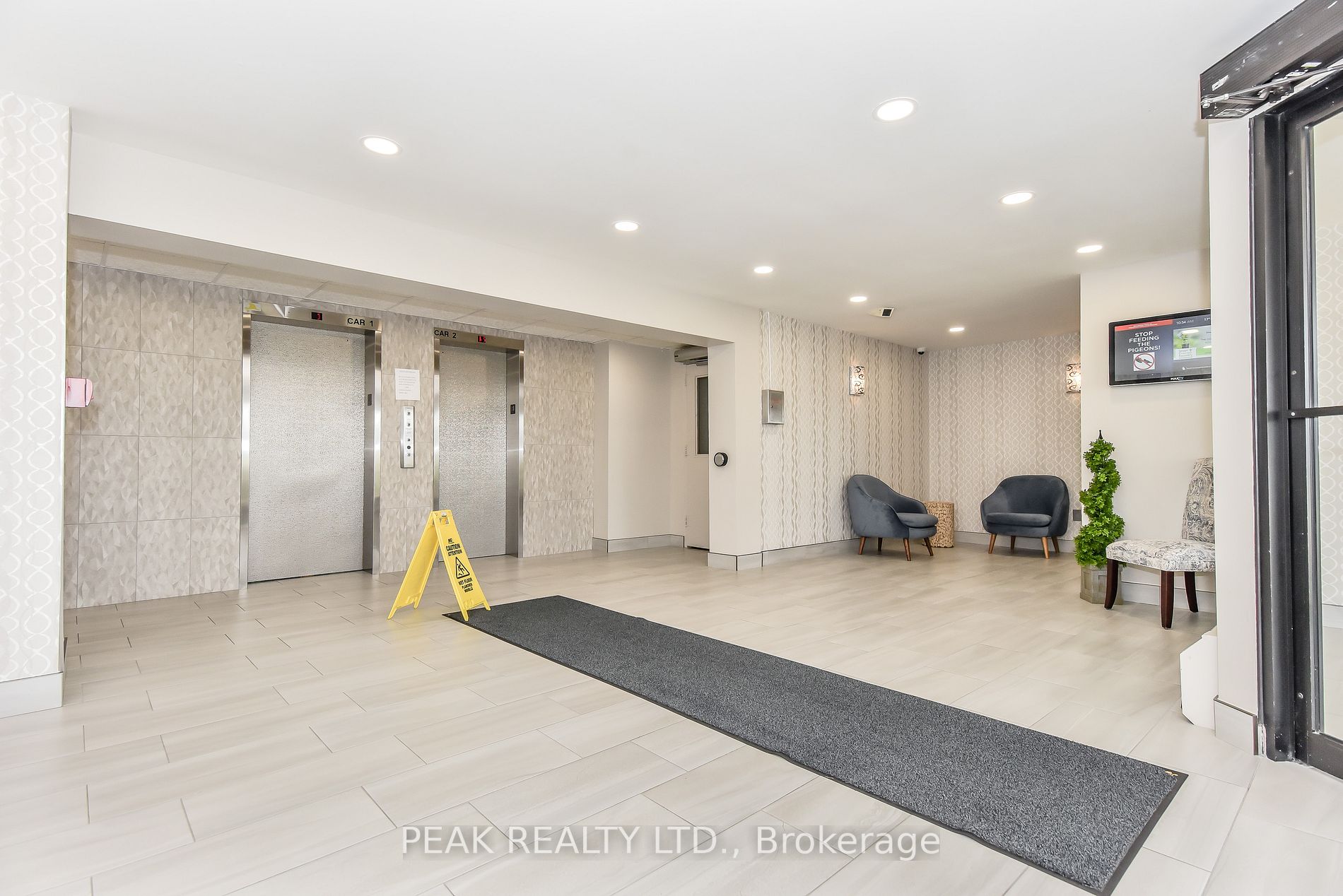 1100 Courtland Avenue E, #103