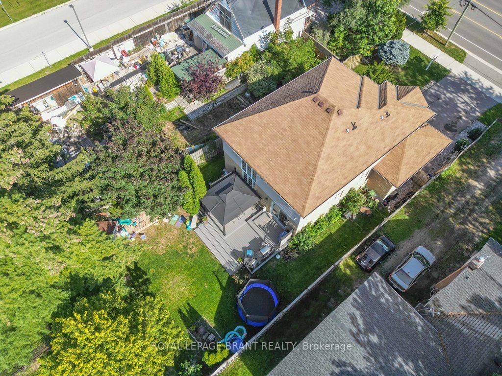 231 Parkside Dr
