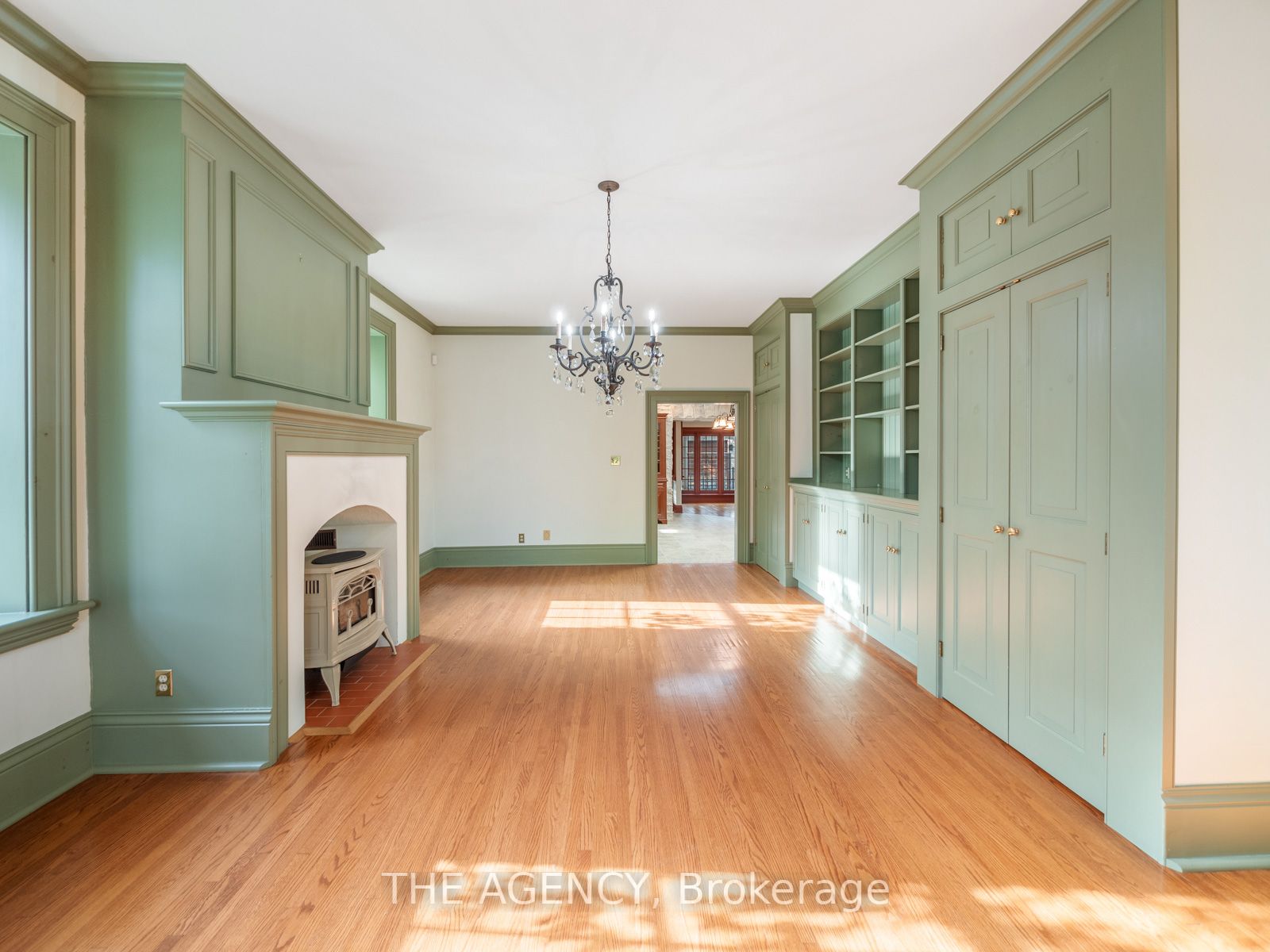 43 Galt St