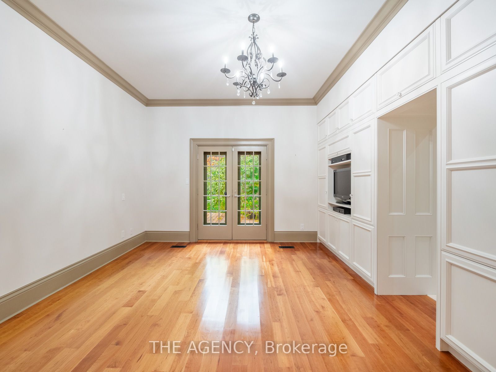 43 Galt St