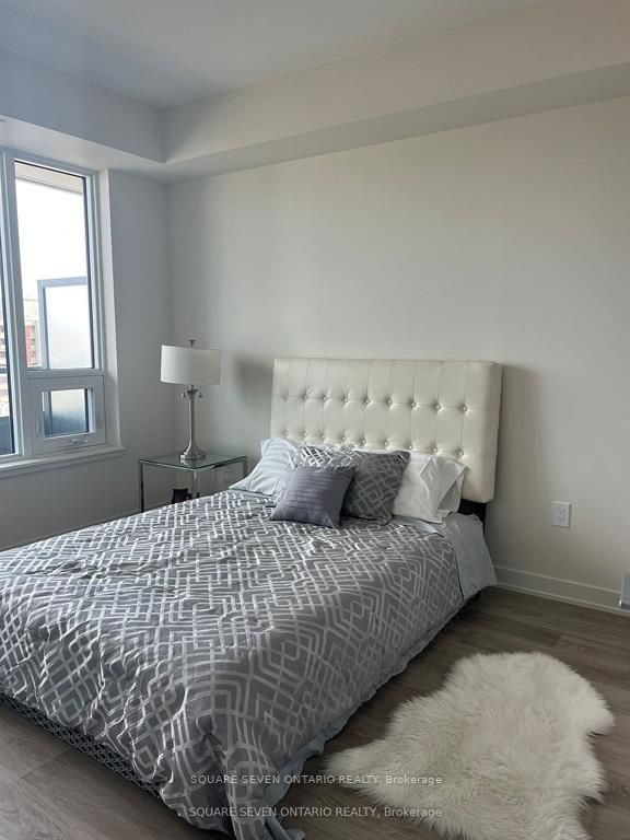 212 King William Street, #1301