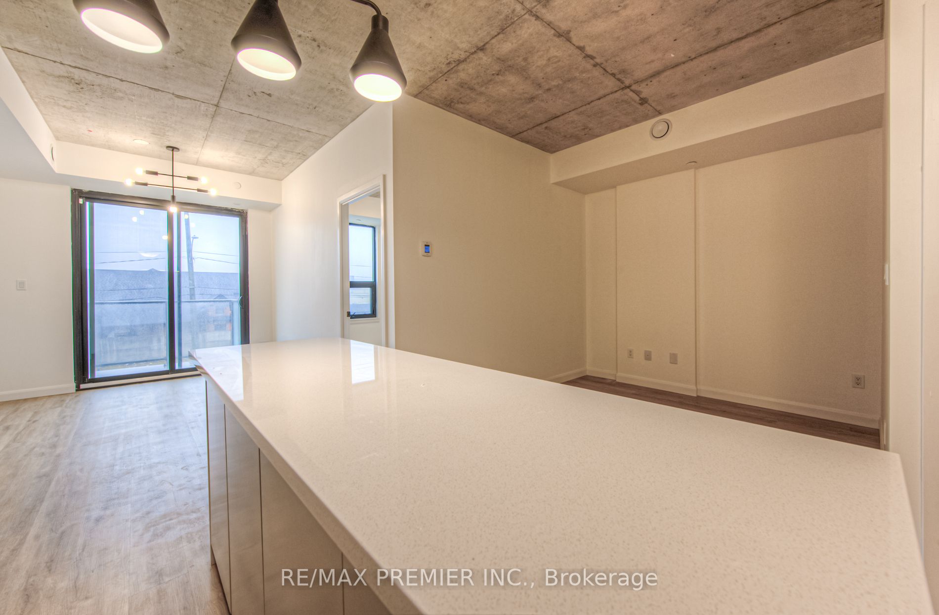 7 Erie Ave N, #210