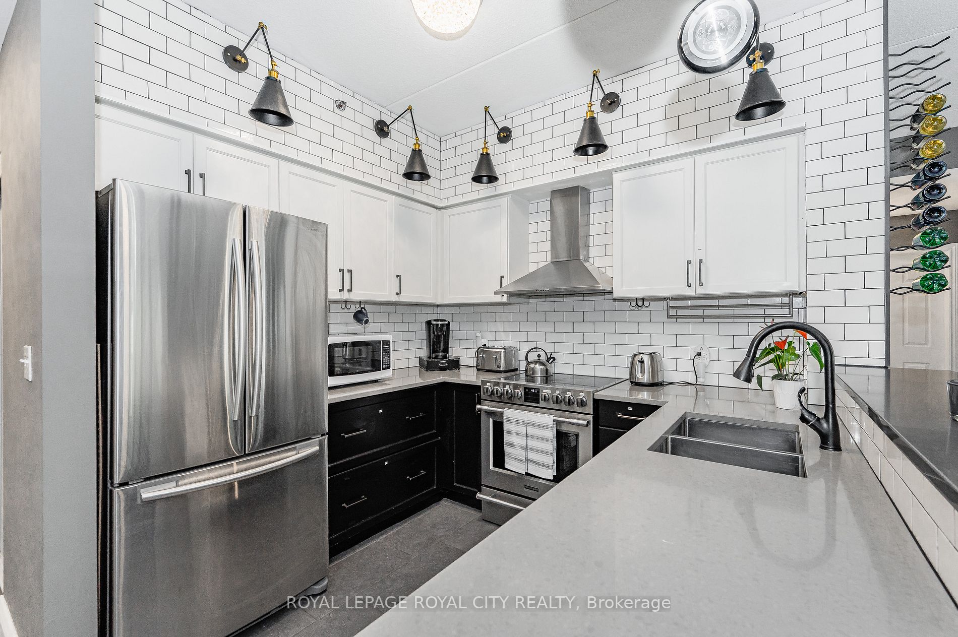 308 Watson Parkway N, #102